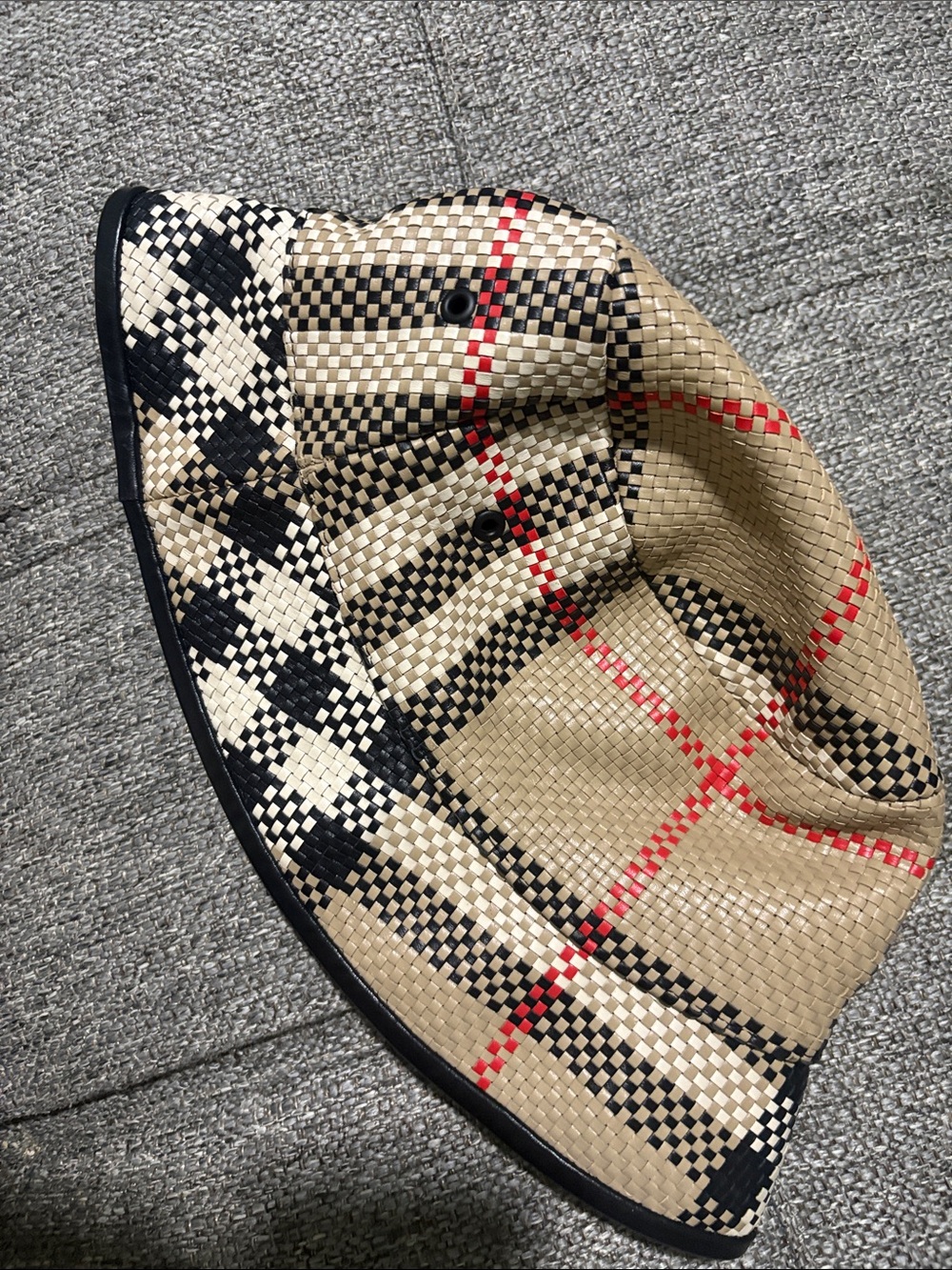 Burberry Woven Check Pattern Bucket Hat - Beige/Black/Red unisex